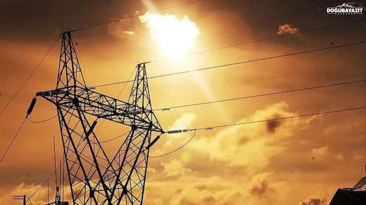 12 Ekim Antalya Elektrik Kesintisi! 14 İlçede Elektrikler Kesilecek: Saat Saat Tam Liste