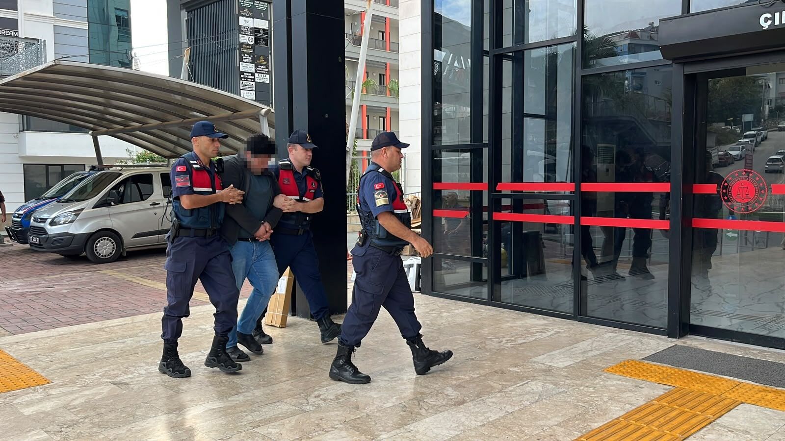 Alanya Kus Vahseti Antalya Gozalti3