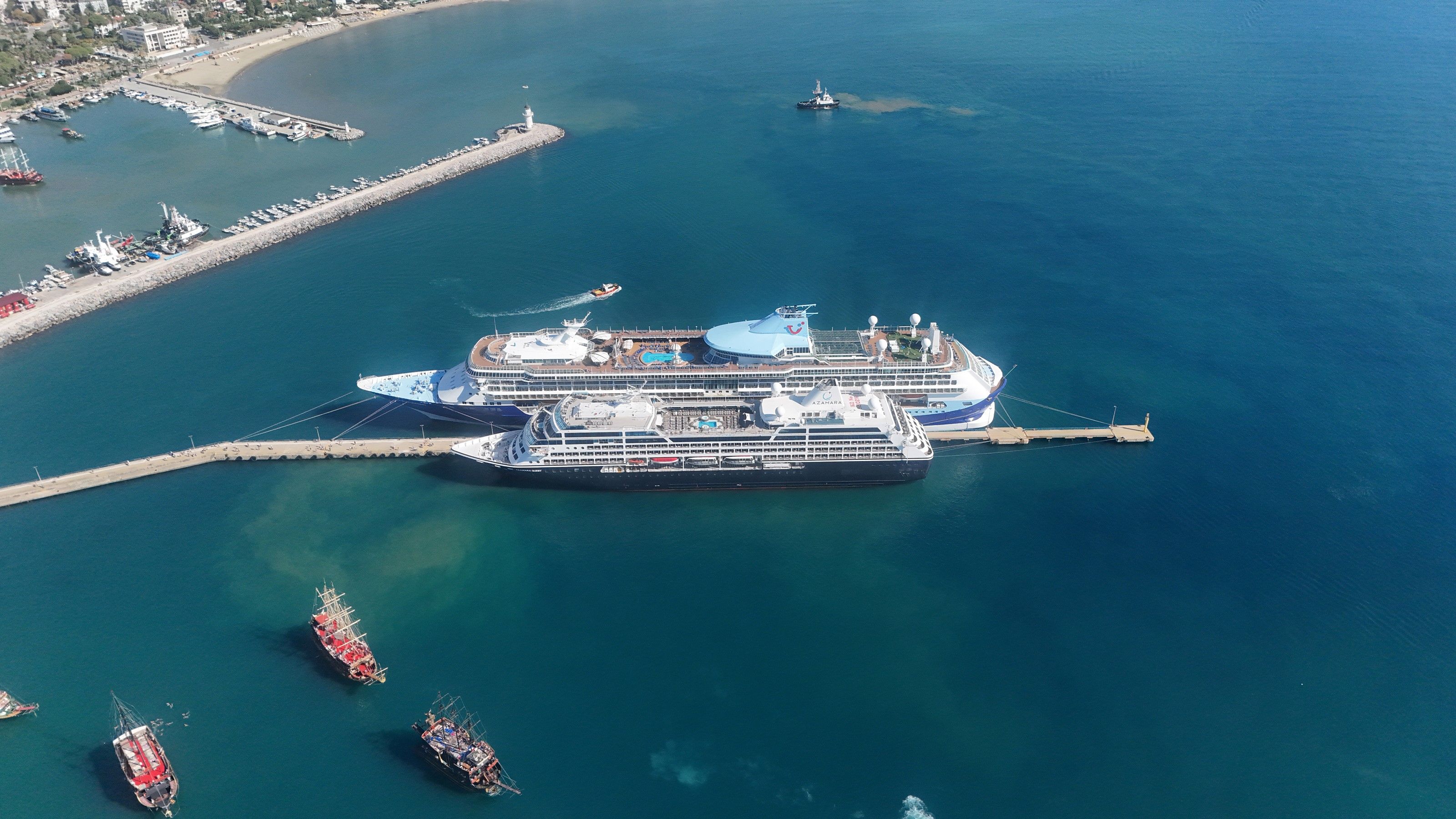 Alanya Liman Turist Kruvaziyer