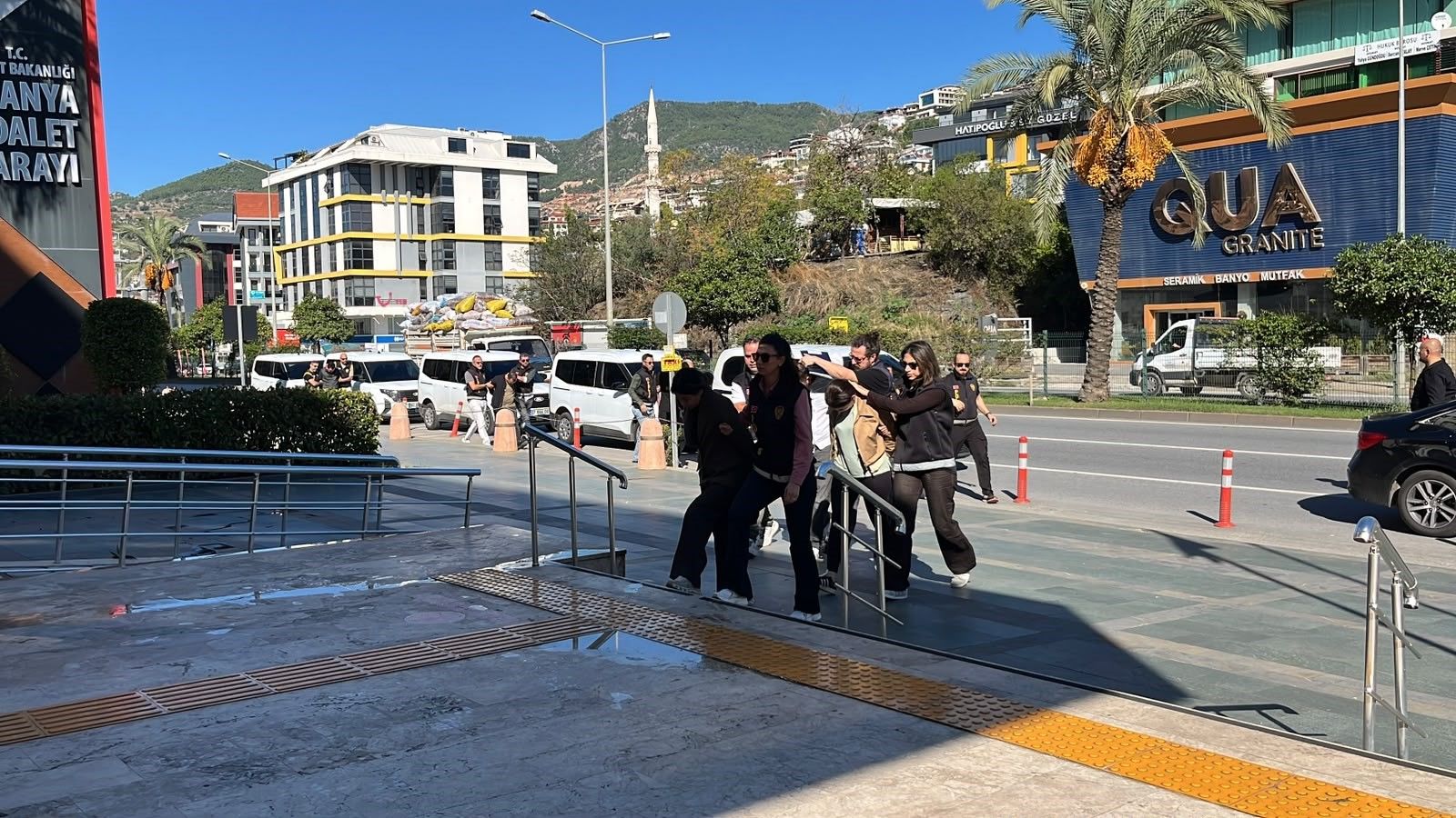 Alanya Tefecilik Santaj Operasyonu