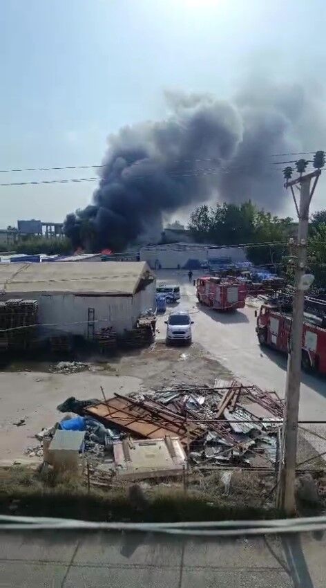 Antalya Kepez Altinova Isyeri Yangin2