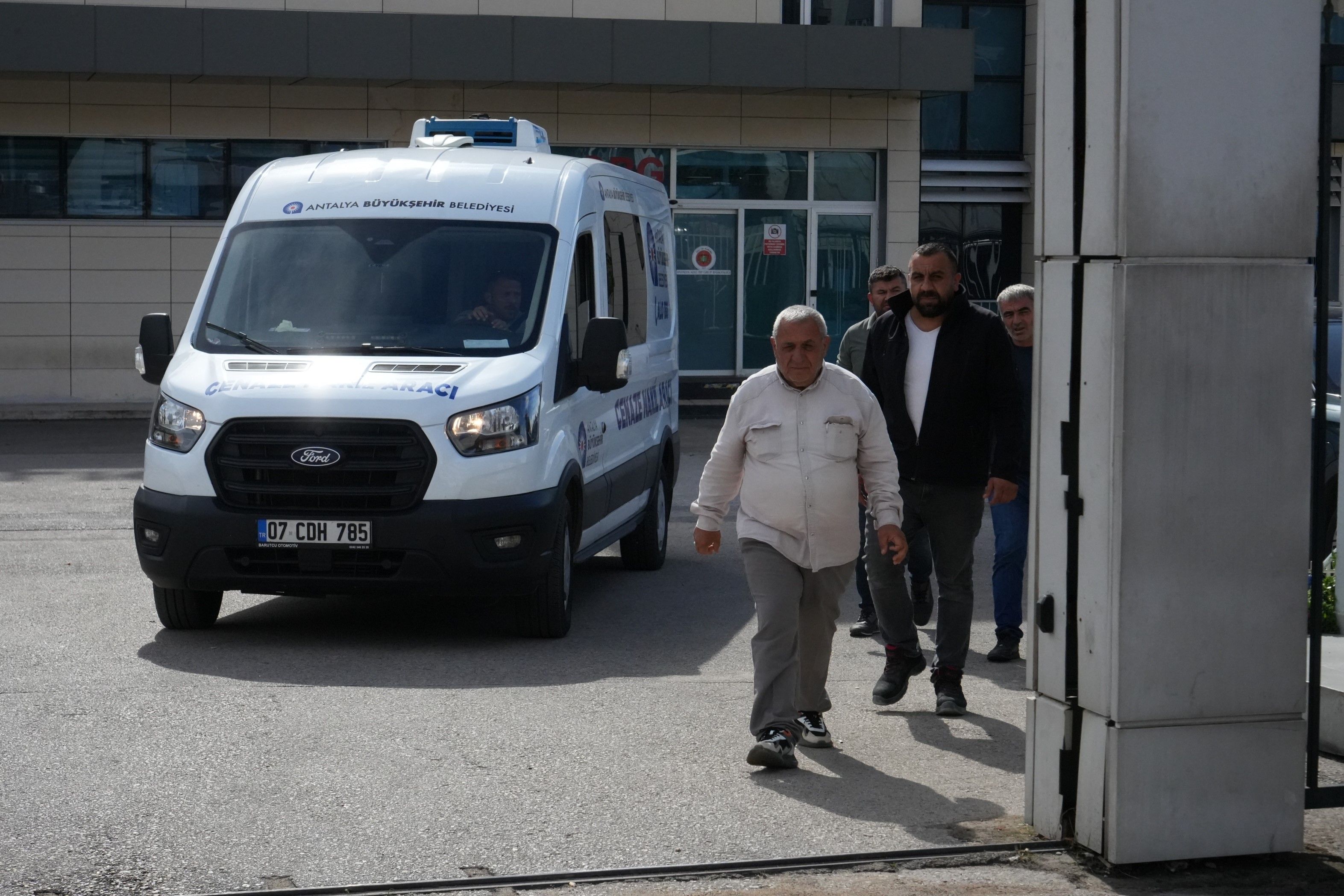Kepez Hortum Faciasi Cenazeler Teslim Edildi1