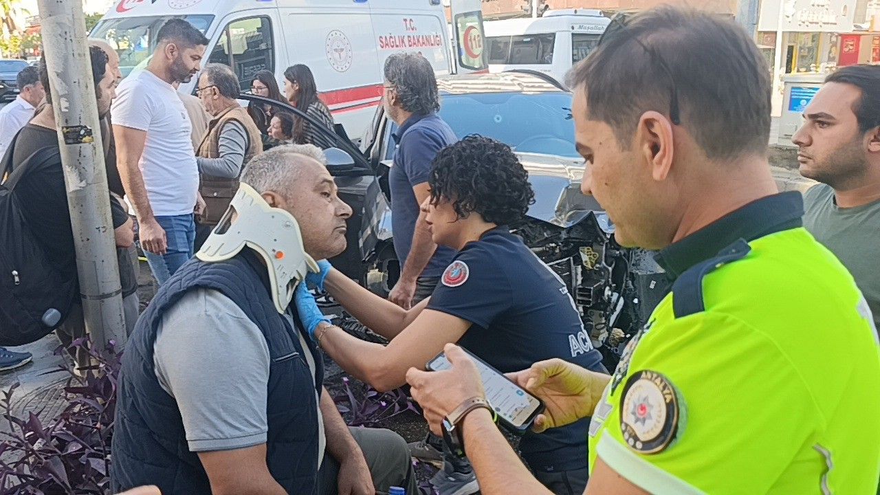 Manavgat Kaza Kırmızı Isik Ihlali5