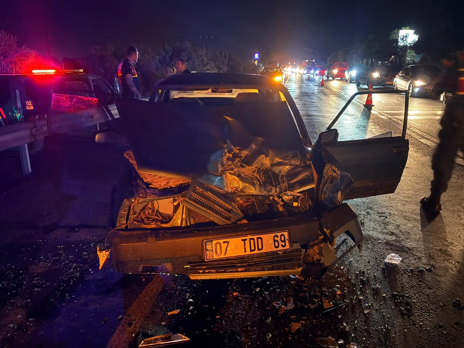 Manavgat Kirmizi Isik Kaza2