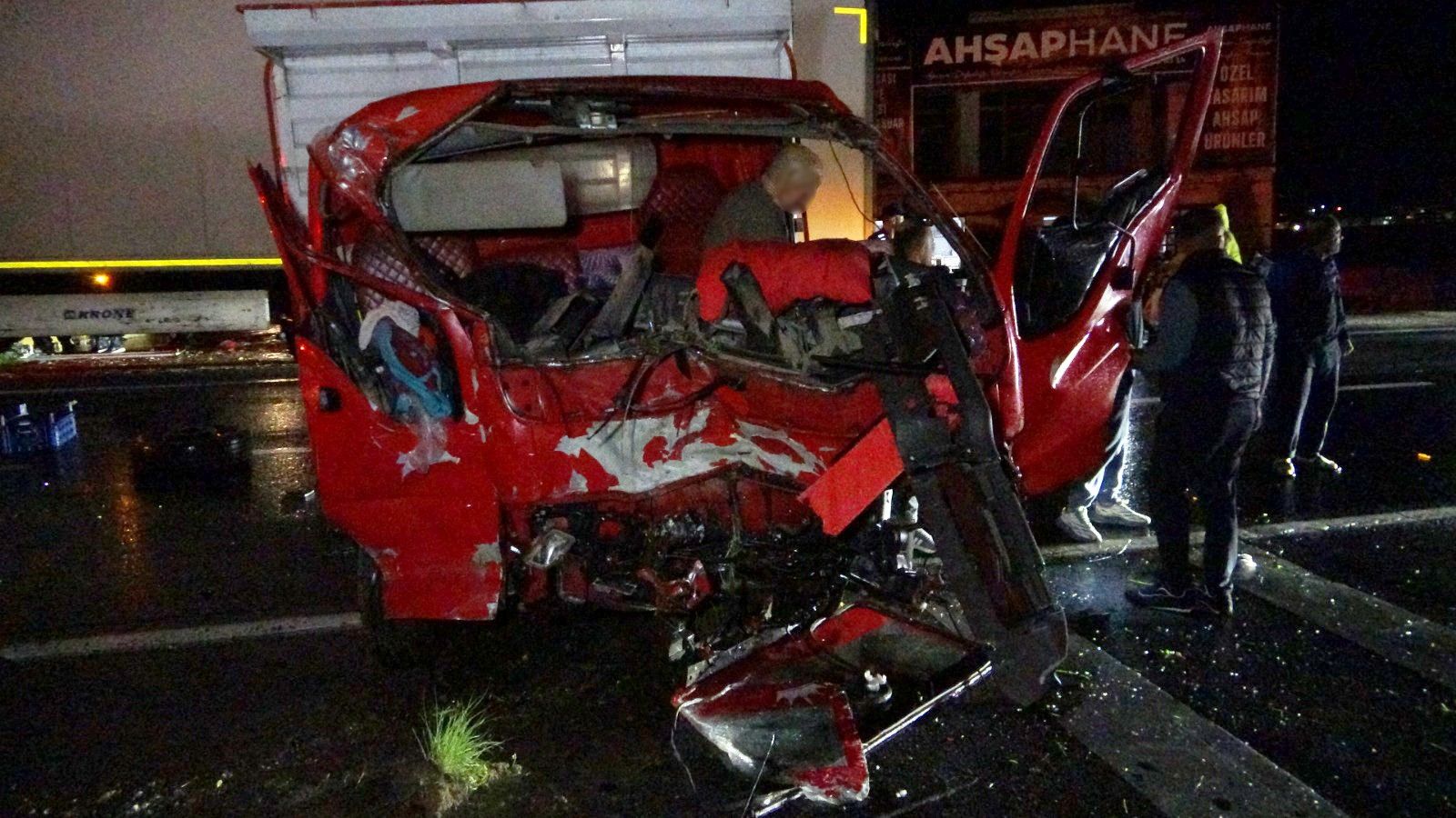 Manavgat Trafik Kazasi 3 Yarali Antalya5