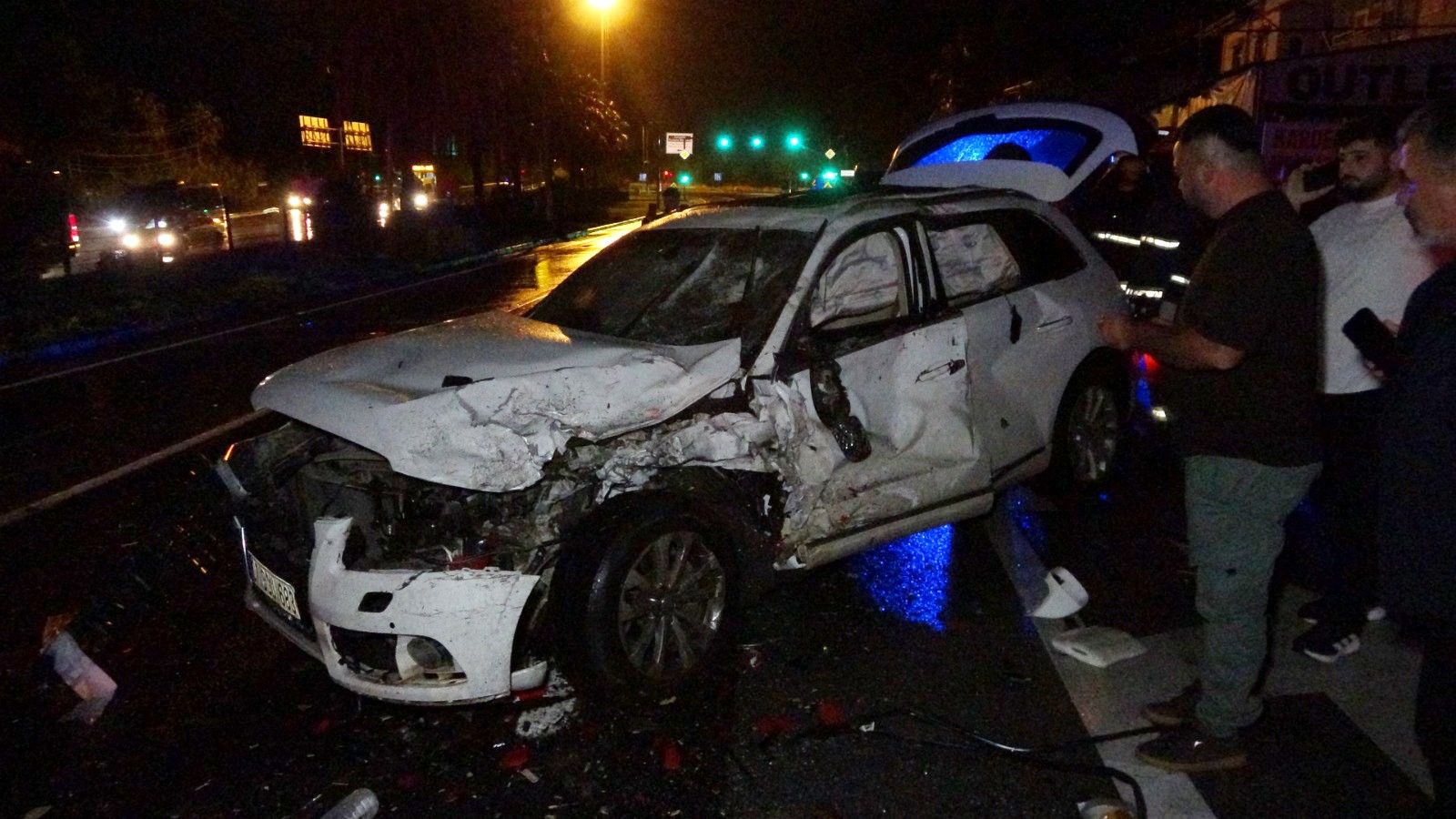 Manavgat Trafik Kazasi 3 Yarali Antalya8