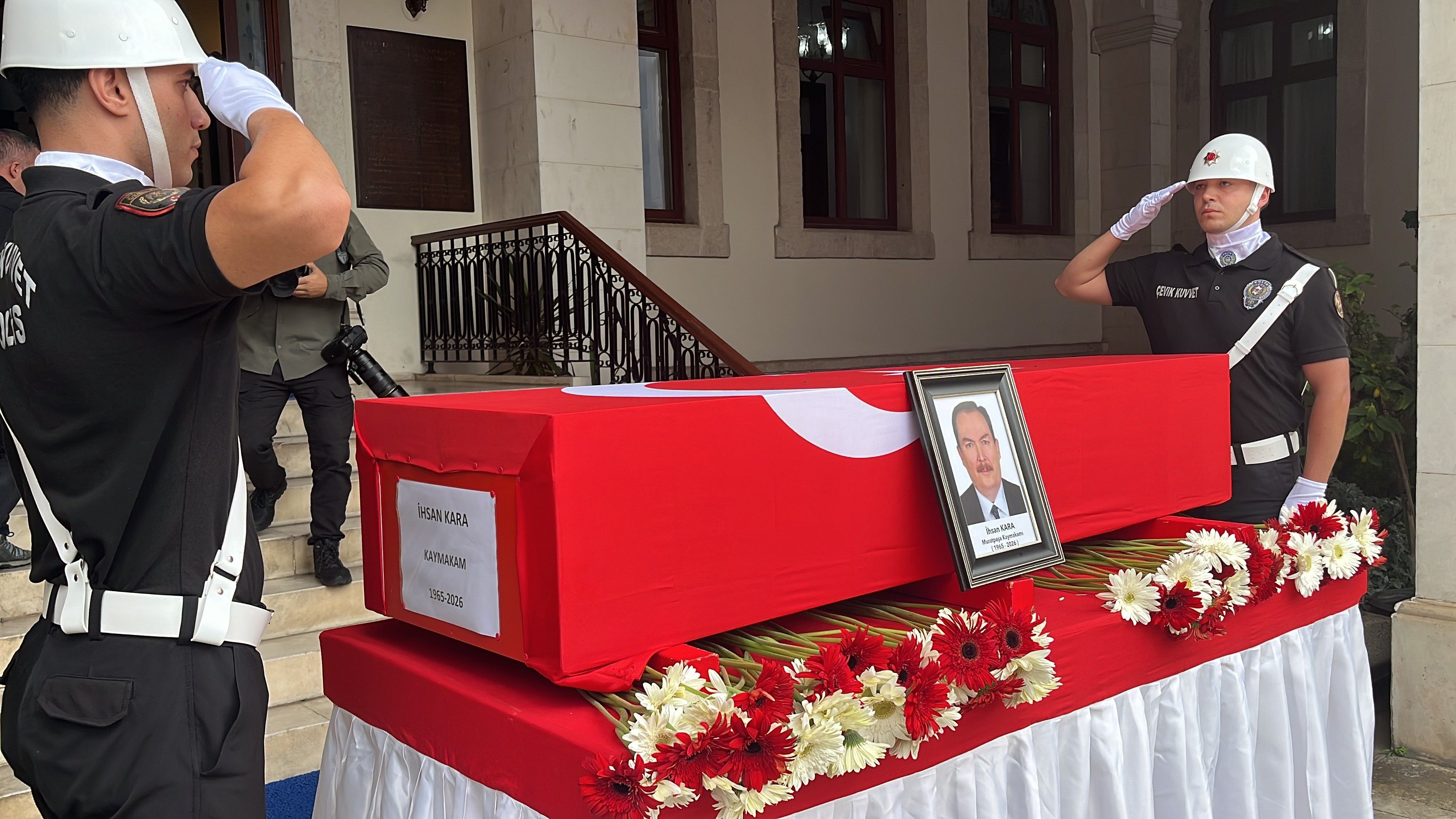 Muratpasa Kaymakamı Ihsan Kara Vefat2