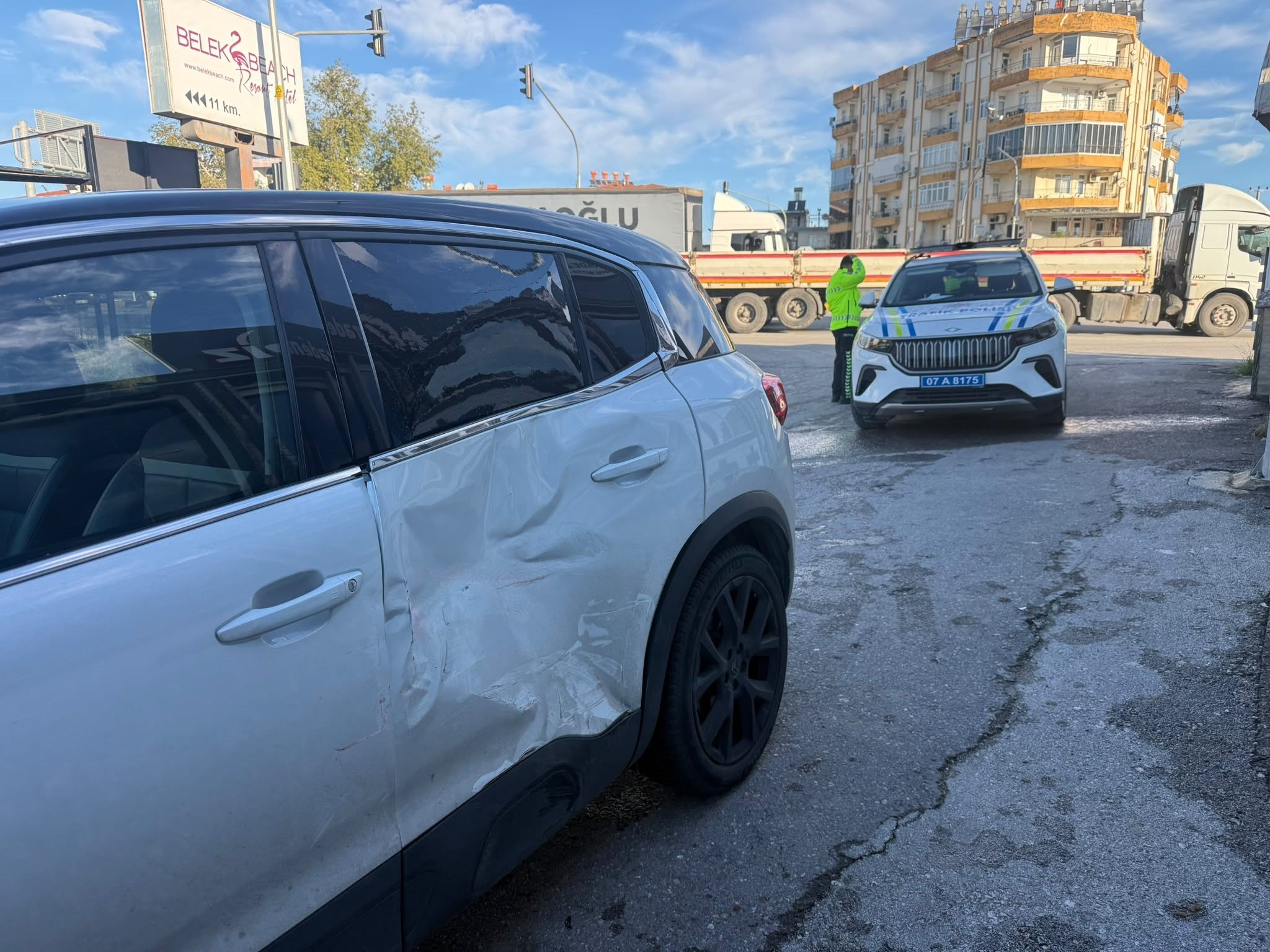 Serik Kaza Sanayi Kavşagi Yarali2