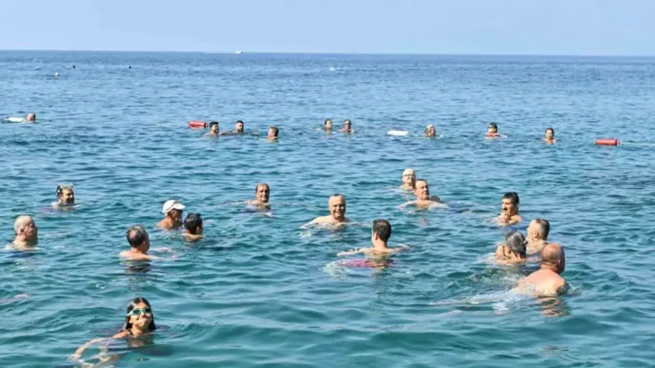 Muratpaa'da Bambus Plaj halka ald - Antalya Haber, Son Dakika Antalya,  Gezi Rehberi ve ehir Yaam | Antalya Hakknda