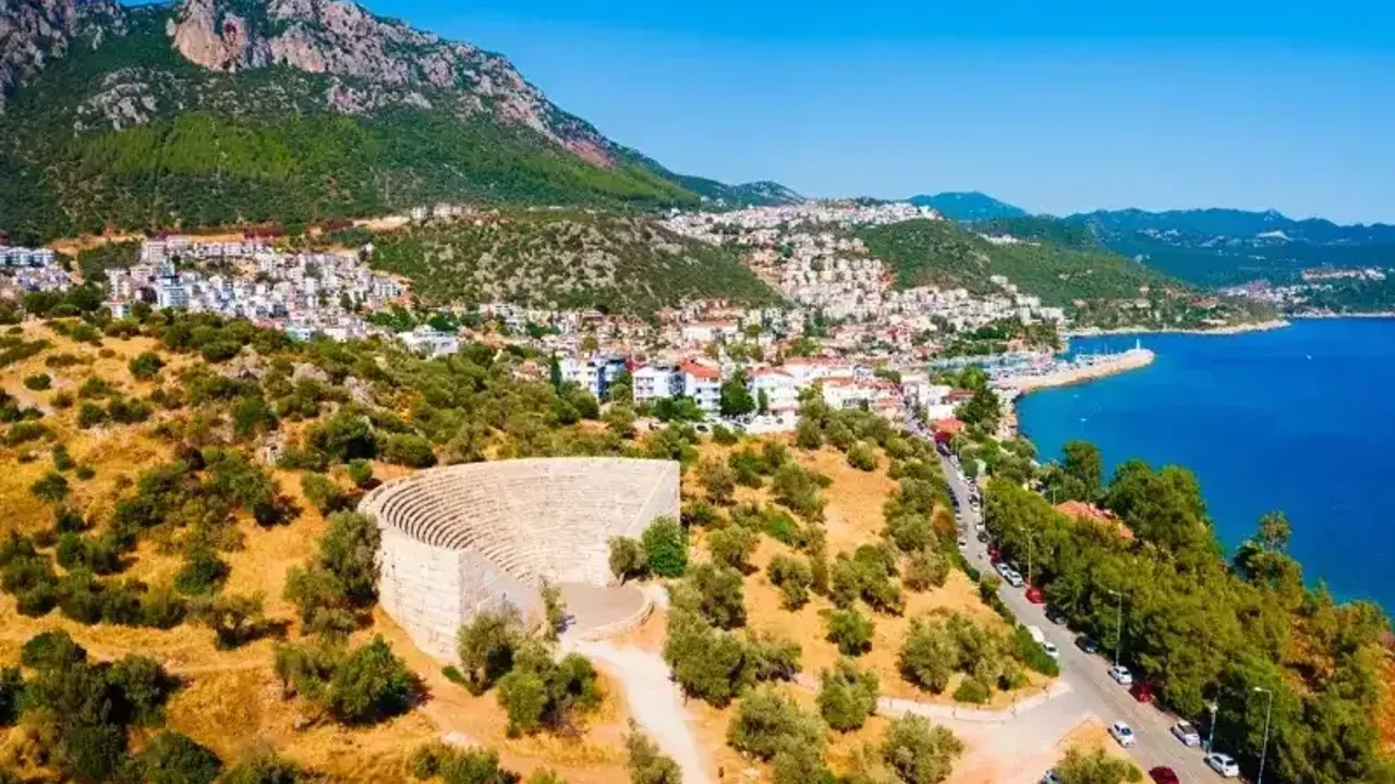 Antalya'nın en rüzgarlı ilçeleri belli oldu