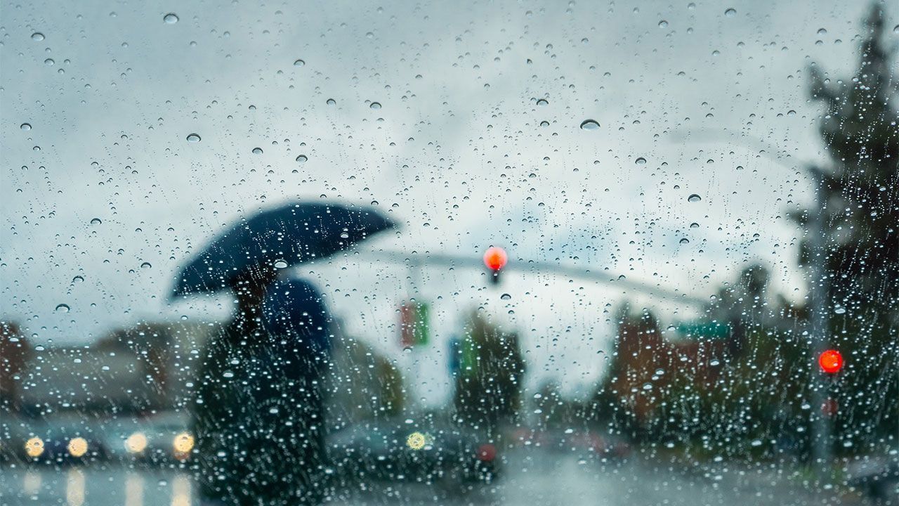 Antalya’da kuvvetli yağış ve fırtına uyarısı!