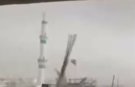 Fırtınada cami minaresi yıkıldı: O anlar kamerada!