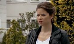 İpek Yaylacıoğlu Kimdir: Oyunculukta Yapan Yaylacıoğlu'nun Asıl Mesleği Nedir, Kaç Yaşında?