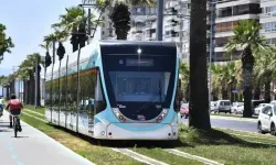 İzmir 1 Mayıs 2025 toplu taşıma ücretsiz mi?