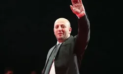 Oyuncu Yönetmen ve Müzsiyen Serkan Keskin Kimdir: Nereli, Kaç Yaşında, Kiminle Evli?