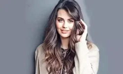 Oyuncu, Model ve Sunucu Sezgi Sena Akay Kimdir: Kaç Yaşında, Nereli?