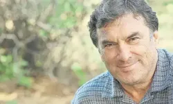 Bir Dönemin Efsane Jönü Tarık Tarcan Kimdir: Nereli, Kaç Yaşında, Evli mi?