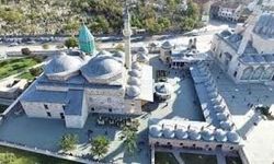 Mevlana’nın İzinde Konya Turu: Manevi Yolculuğun Kalbine Yolculuk