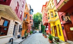 Zamanın Durduğu Sokaklar: Kültürle Yoğrulmuş Tarihi Semtlerde Nefes Kesen Yolculuk!