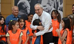 Başkan Kocagöz’den çocuklara: “Bu koltuklar gelecekte sizin”