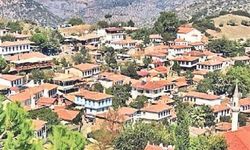 İzmir Kınık Arası Kaç Km, Kaç Saat? 2025 Güncel Mesafe ve Ulaşım Rehberi