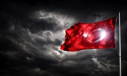 Türk bayrağına yönelik saldırıya TBMM’den ortak tepki!