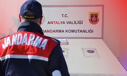 Antalya'da bir adrese şok baskın: İkamet didik didik arandı!