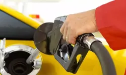 Akaryakıta yeni zam göründü! Araç sahiplerini bezdirecek zam geliyor