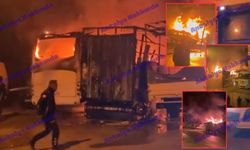 Antalya'da otobüs ve kamyonetler alev alev yandı! İşte o anlar