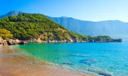 Antalya’da 13 Mart Sürprizi: Sıcaklık 24 Dereceye Yaklaşıyor!