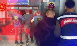 Antalya’da operasyon: 973 firari yakalandı!