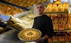 Antalya'da bayram öncesi baklavalar çeşitlendi: Hafif tatlılara talep artıyor