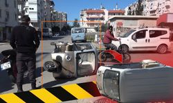 Antalya'da korkutan çarpışma: Sürücü hastaneye kaldırıldı