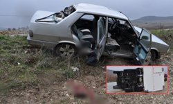 Isparta’da karavan ile otomobil çarpıştı: 3 yaralı!