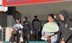 Bebeğinin bezine uyuşturucu sakladı!