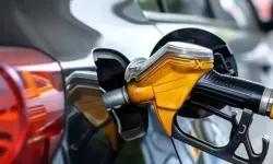 Otomobil sahiplerini sevindiren haber geldi! Akaryakıta gelmesi beklenen zam iptal!