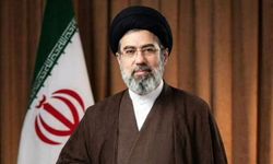 İran’ın yeni liderinden açıklamalar: "Hürmüz kapatılmaya devam edecek"