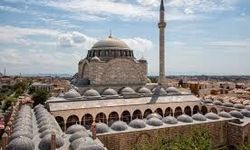 Antalya’da 17 Mart Namaz Vakitleri Belli Oldu: İşte Günün Ezan Saatleri