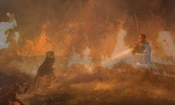 Burdur'da korkutan sazlık yangını!