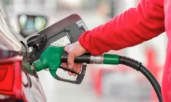 Enerji Piyasalarında Küresel Hareketlilik Akaryakıt Fiyatlarını Yeniden Rekor Seviyelere Taşıyor