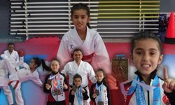 Antalya'da 7 yaşında Türkiye şampiyonu oldu!