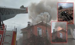 Burdur'da korkutan çatı yangını!