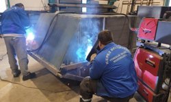 Kepez’de Kurban Bayramı öncesi çöp konteyneri seferberliği