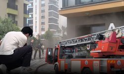 Antalya'da lüks sitede korkutan yangın!