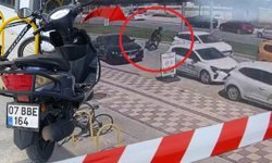 Antalya'da ani fren yapan motosiklet sürücüsü yaralandı!