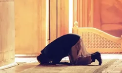 Antalya’da 26 Nisan Namaz Vakitleri Belli Oldu: İşte Günün Ezan Saatleri