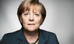 Angela Merkel: Almanya’nın Güçlü Liderinin Hayatı ve Siyasi Mirası