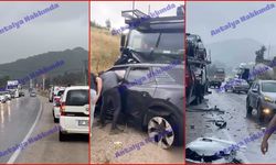 Antalya-Isparta yolunda ağır vasıtaların arasında sıkıştı! Kaza sonrası anlar kamerada