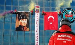 Antalya'da JAK timi 19 Mayıs'a özel 64 metrede bayrak açtı!