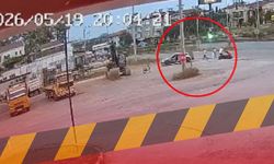 Antalya'da motosiklet ve otomobil kazasında 2 kişi yaralandı!